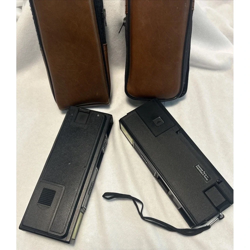 Vivitar 600 and 700 Vintage 110 Film Pocket Cameras with Brown Cases Lot of 2